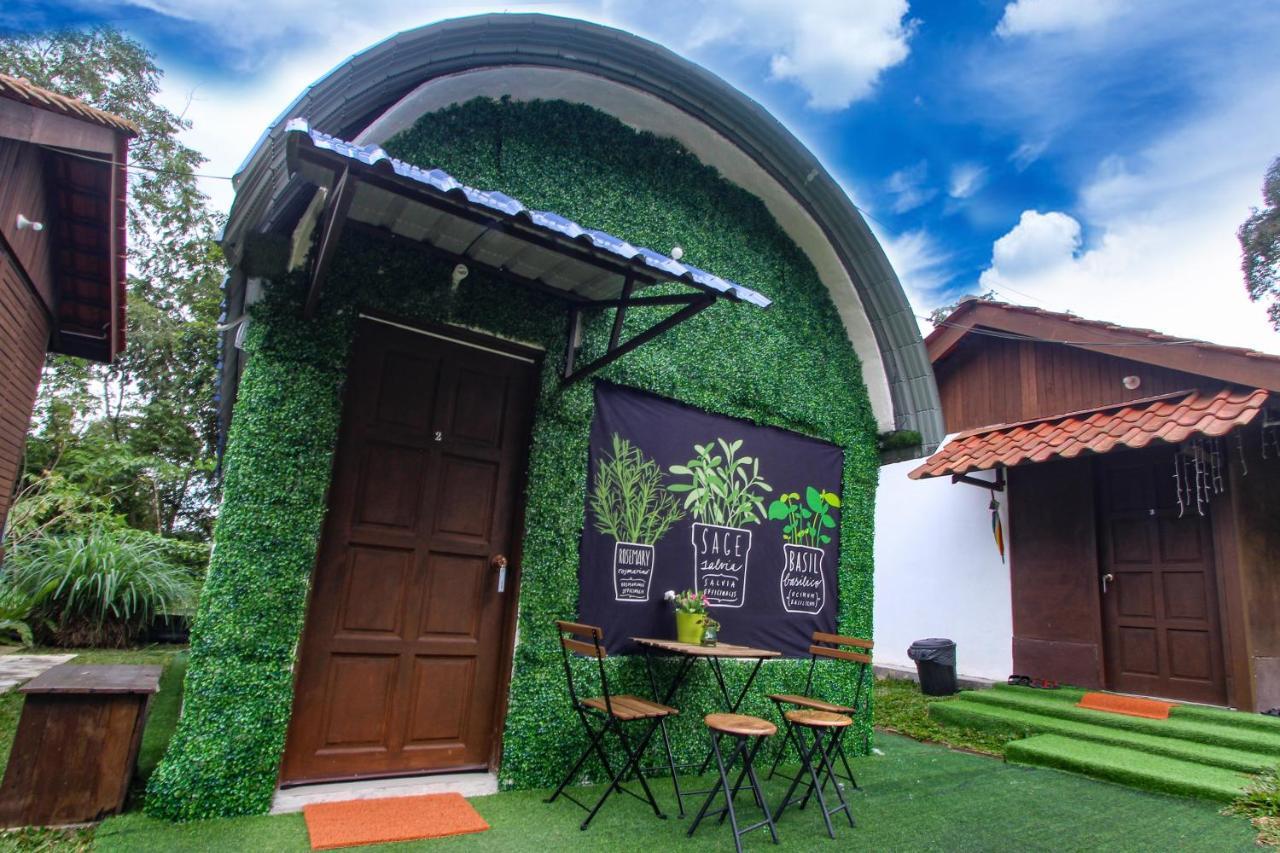 Genting Greenwoods Tiny Houses & Events Hall Genting Highlands Exteriér fotografie